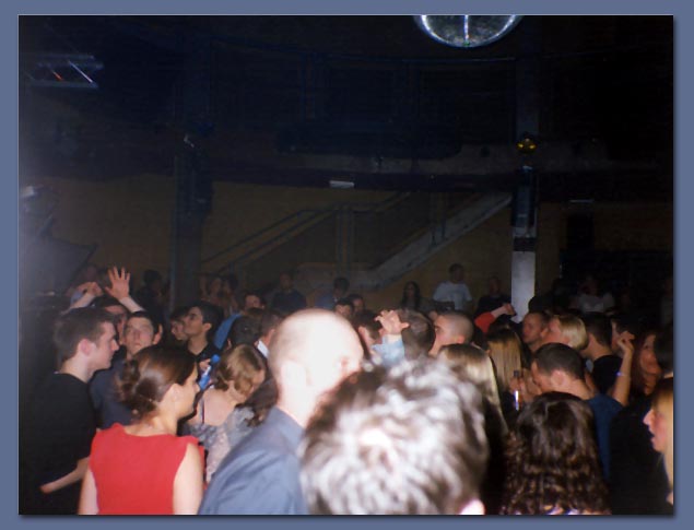 clubbers at archaos